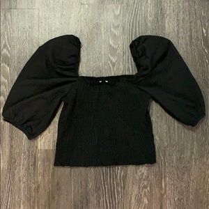 Black Puff Sleve Top